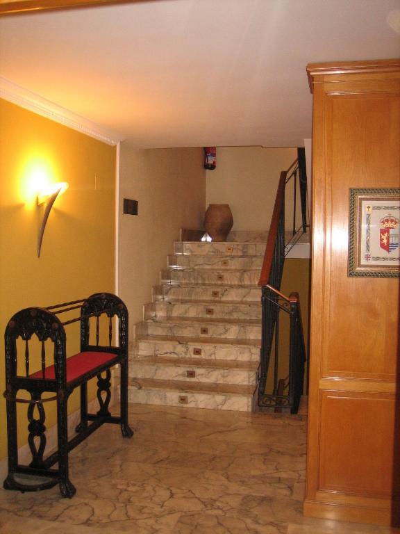 Hotel Chané La Puebla De Alfinden Extérieur photo